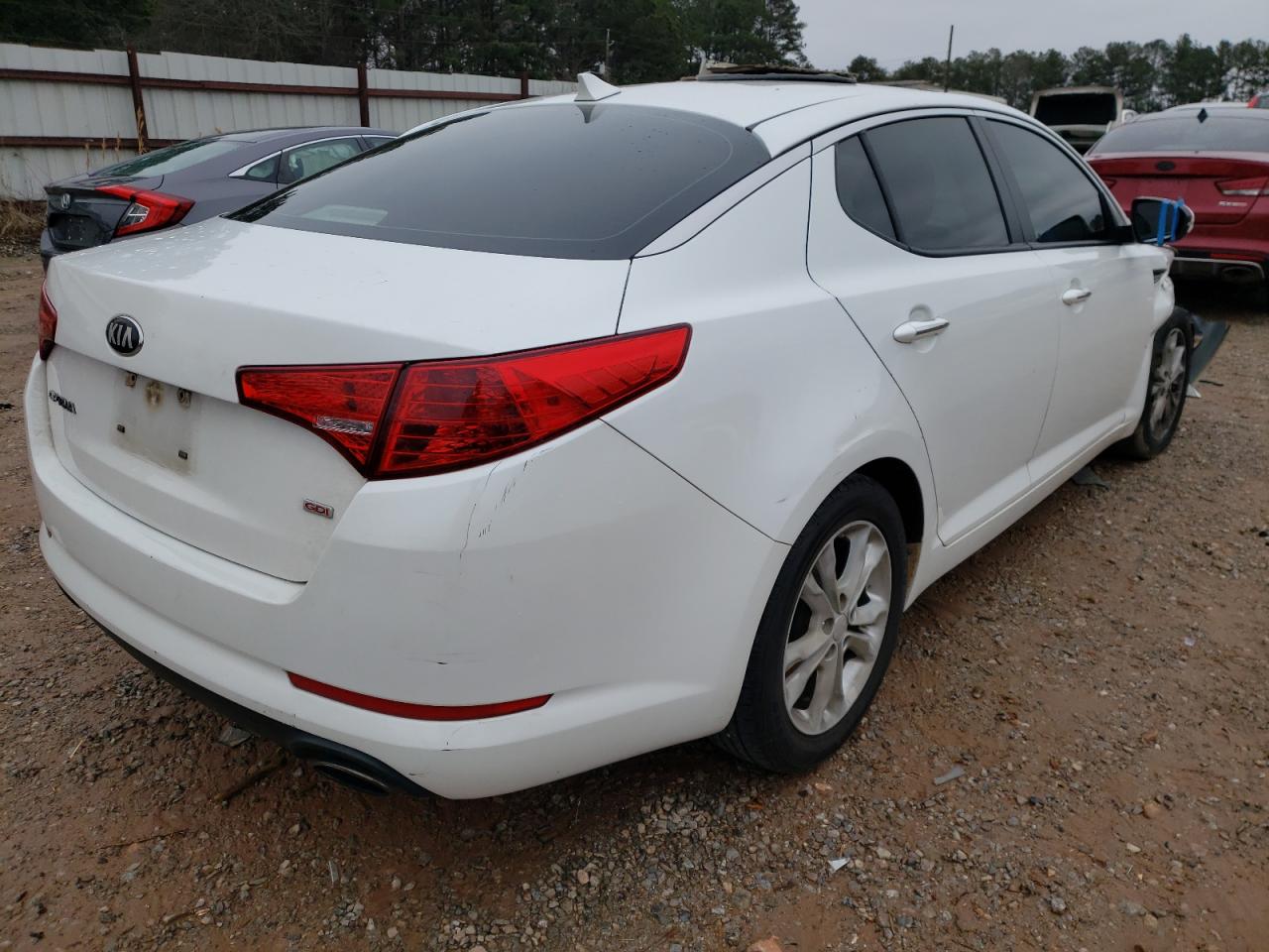 Photo 4 from auction – 2013 KIA OPTIMA LX with VIN 5XXGM4A70DG195172