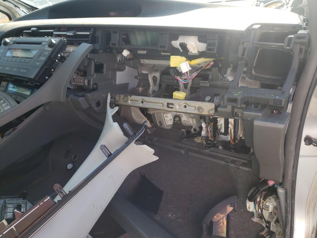 Photo 9 from auction – 2010 TOYOTA PRIUS with VIN JTDKN3DU4A0080607