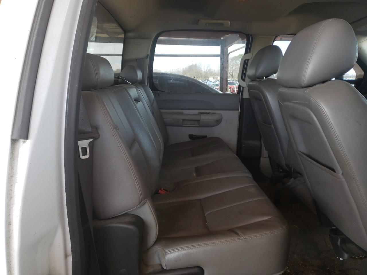 Photo 6 from auction – 2013 CHEVROLET SILVERADO with VIN 1GC4KZC82DF163396