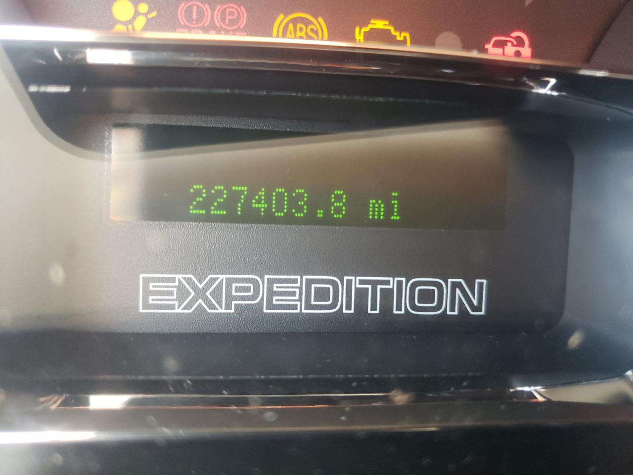Photo 8 from auction – 2007 FORD EXPEDITION with VIN 1FMFK17517LA49420