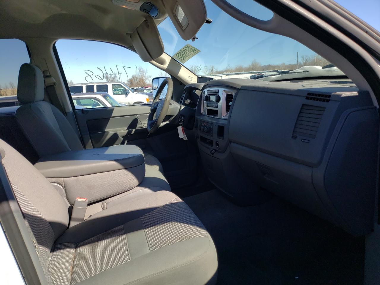 Photo 5 from auction – 2007 DODGE RAM 2500 S with VIN 3D7KS28C07G747901