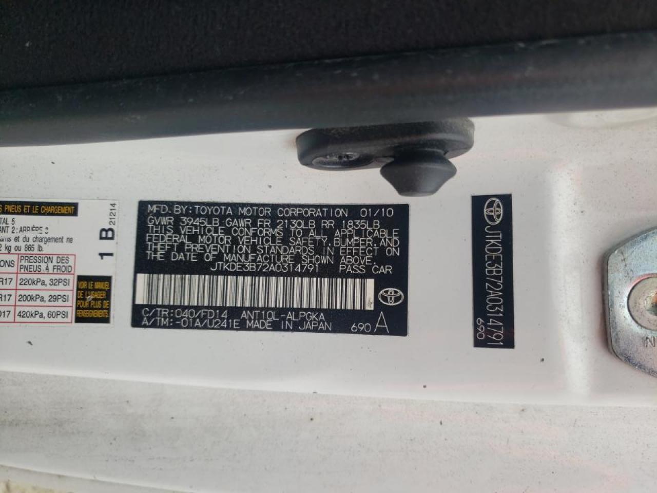Photo 10 from auction – 2010 SCION TC with VIN JTKDE3B72A0314791