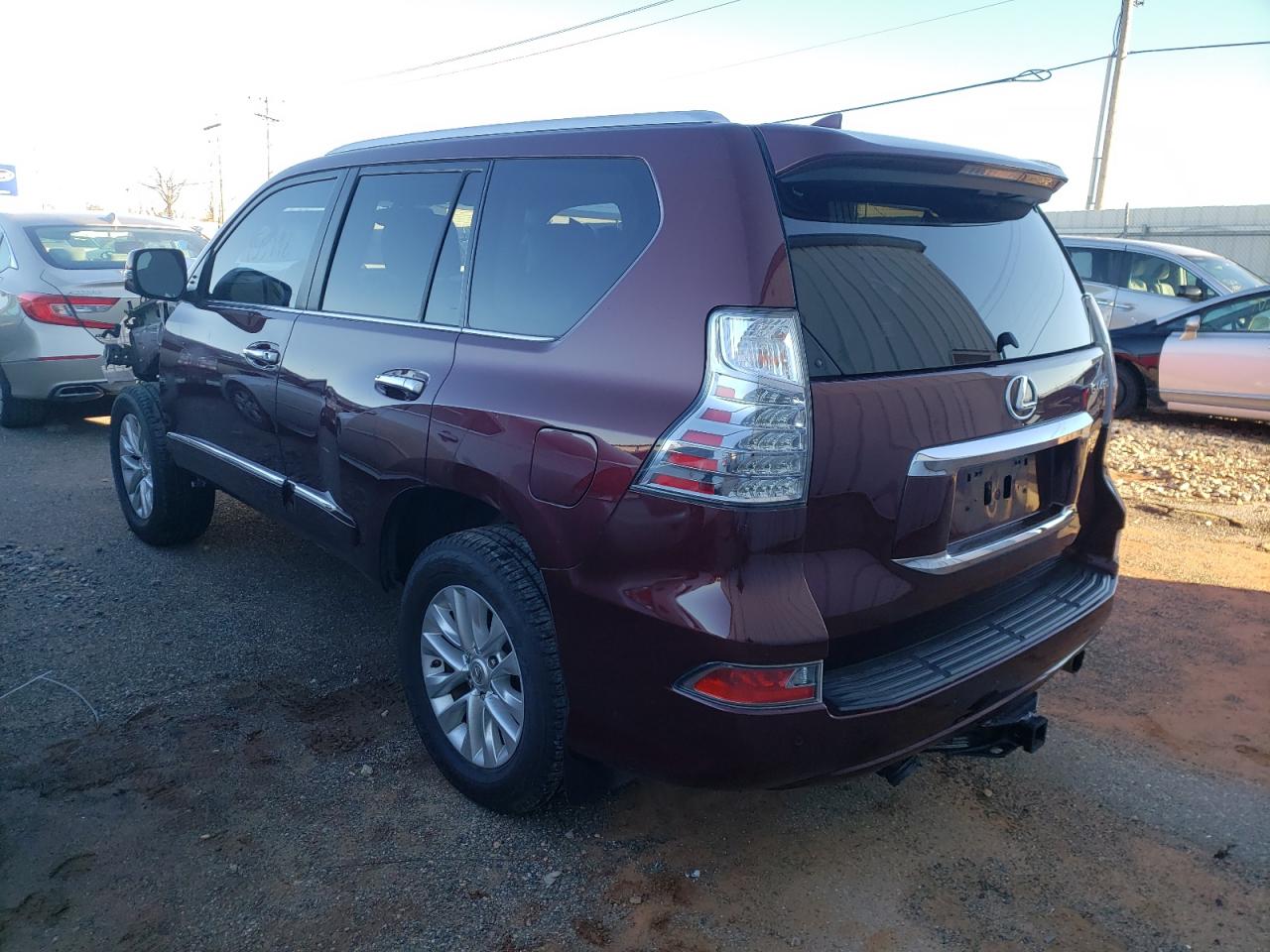 Photo 3 from auction – 2016 LEXUS GX 460 with VIN JTJBM7FX9G5139242