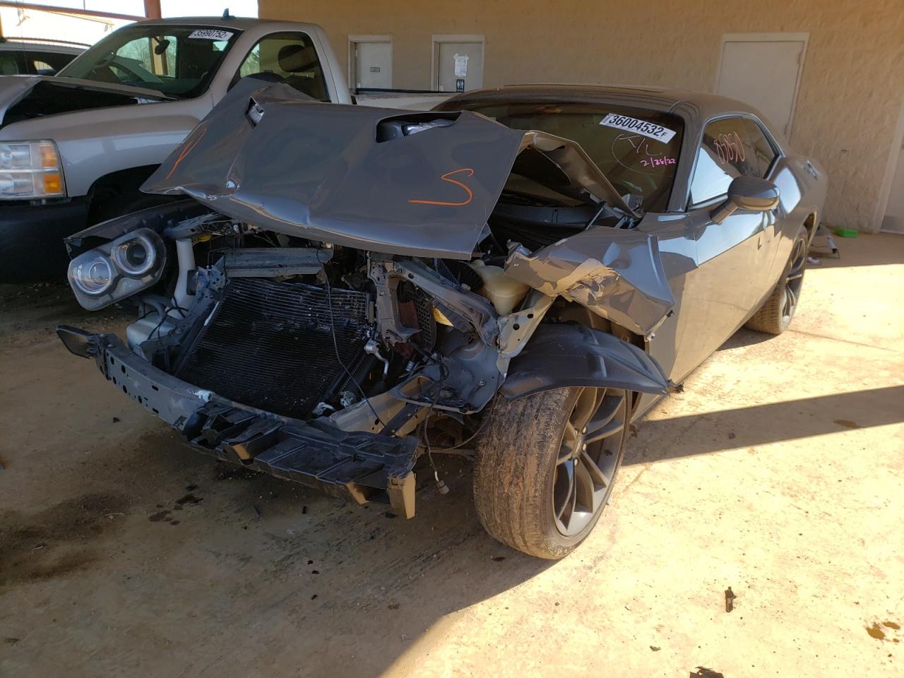 Photo 2 from auction – 2018 DODGE CHALLENGER with VIN 2C3CDZAG3JH333733
