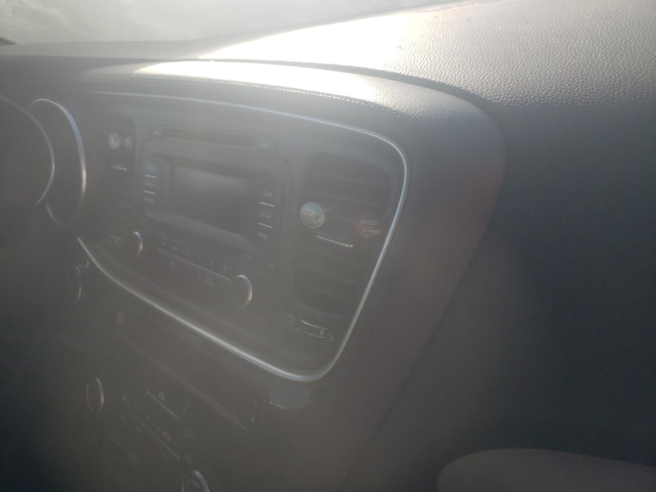 Photo 9 from auction – 2014 KIA OPTIMA EX with VIN 5XXGN4A73EG272390