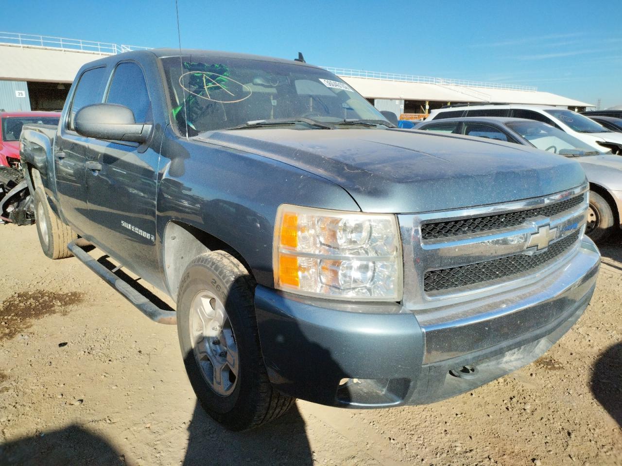 CHEVROLET silverado 2007 with VIN 2GCEK13M371557603 - Photo from auction