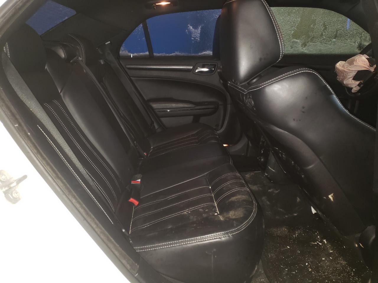 Photo 6 from auction – 2014 CHRYSLER 300 S with VIN 2C3CCAGG3EH384599