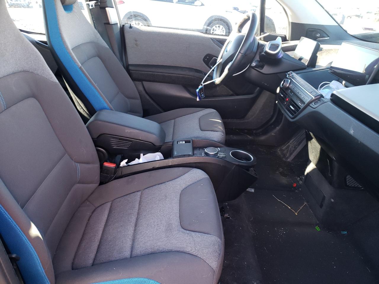 Photo 5 from auction – 2018 BMW I3 REX with VIN WBY7Z4C51JVD95797