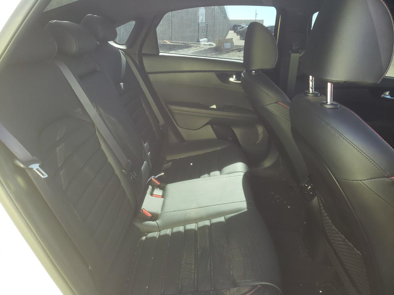 Photo 6 from auction – 2020 KIA FORTE GT with VIN 3KPF44AC9LE211756