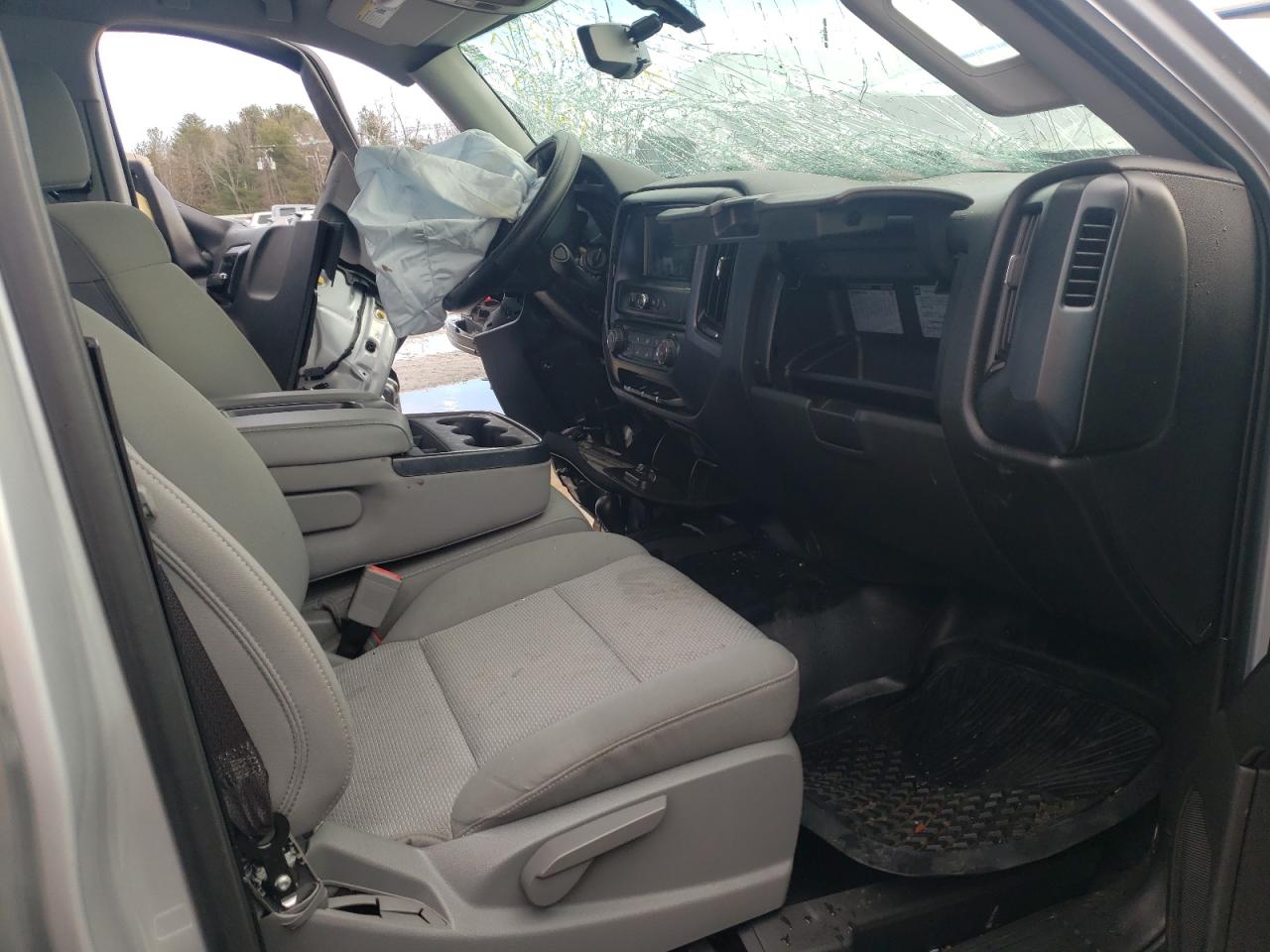 Photo 5 from auction – 2017 CHEVROLET SILVERADO with VIN 1GCVKNEC0HZ116550