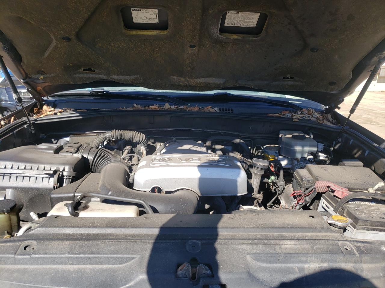 Photo 7 from auction – 2003 TOYOTA 4RUNNER SR with VIN JTEBT14R430027636