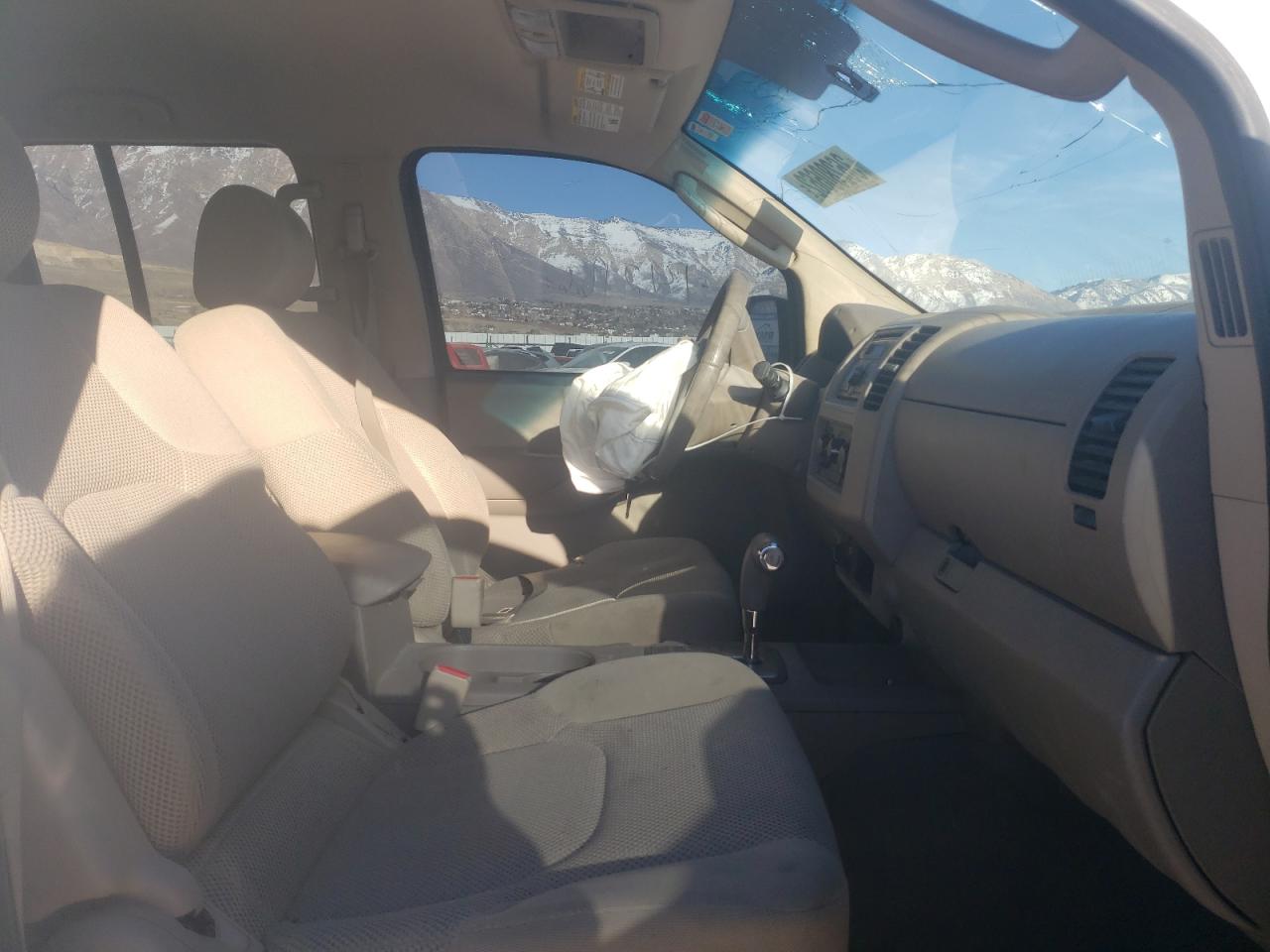 Photo 5 from auction – 2008 NISSAN FRONTIER C with VIN 1N6AD09W98C426132