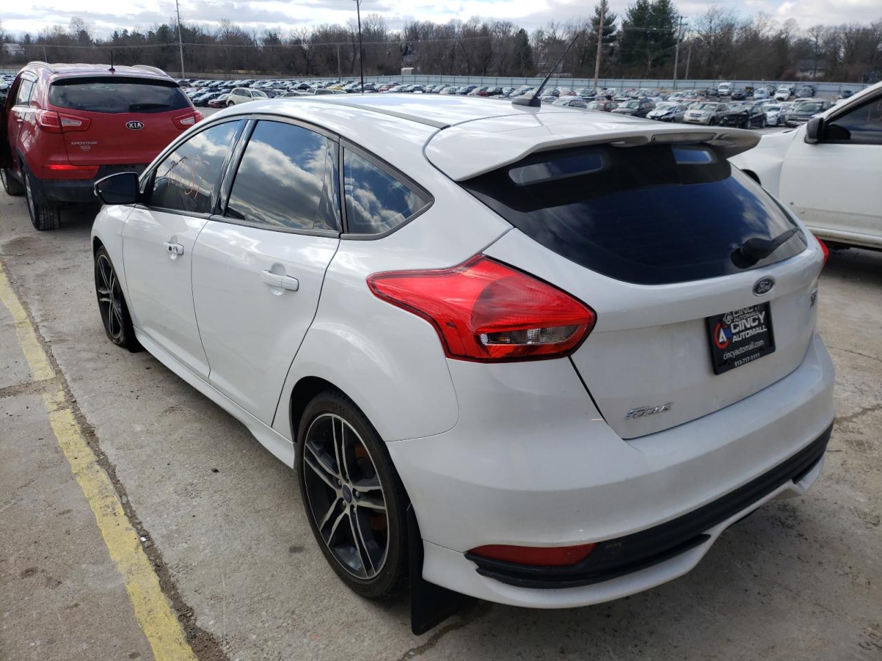 Photo 3 from auction – 2016 FORD FOCUS ST with VIN 1FADP3L9XGL382707