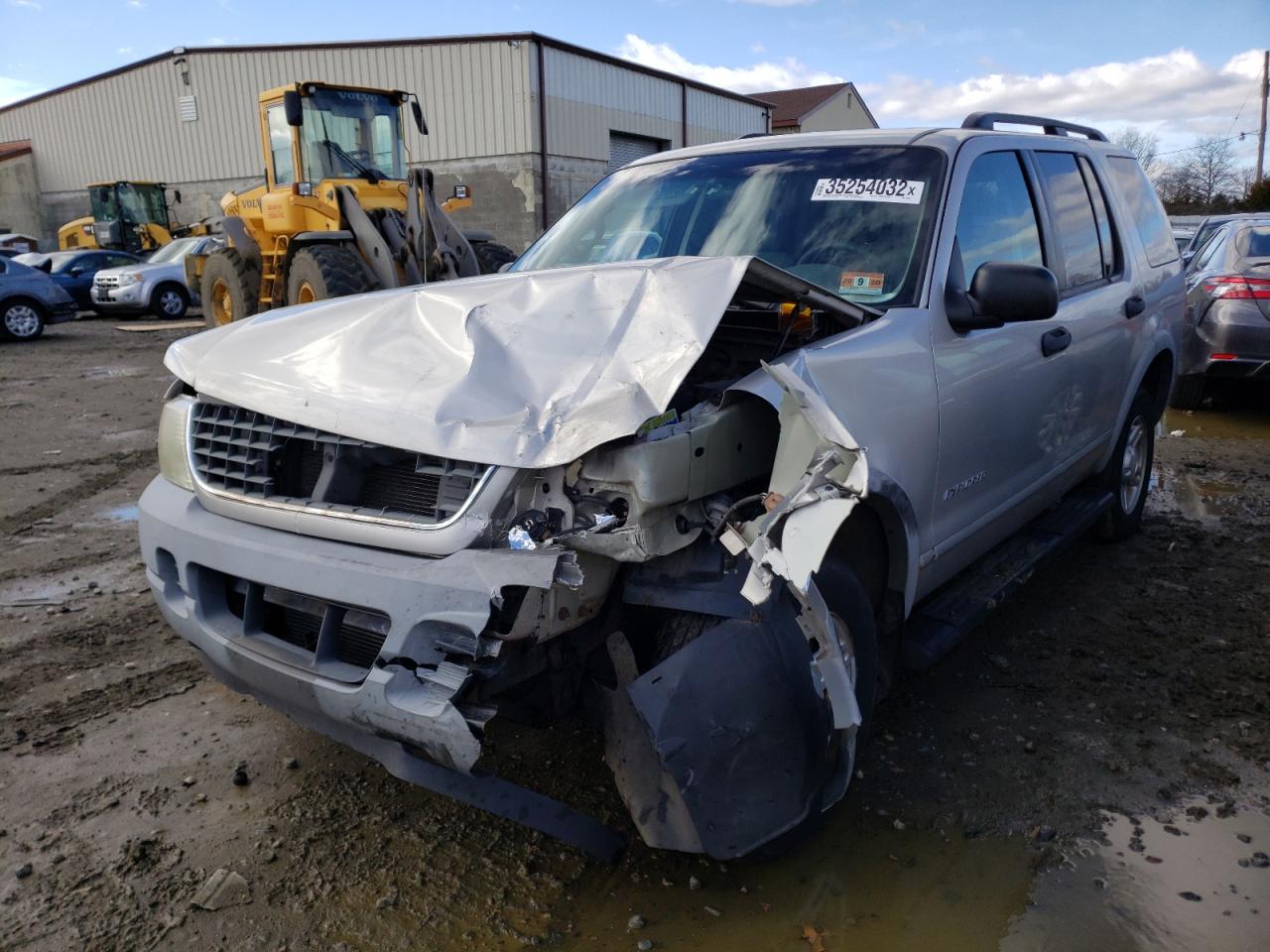 Photo 2 from auction – 2002 FORD EXPLORER X with VIN 1FMZU72K32UD59255