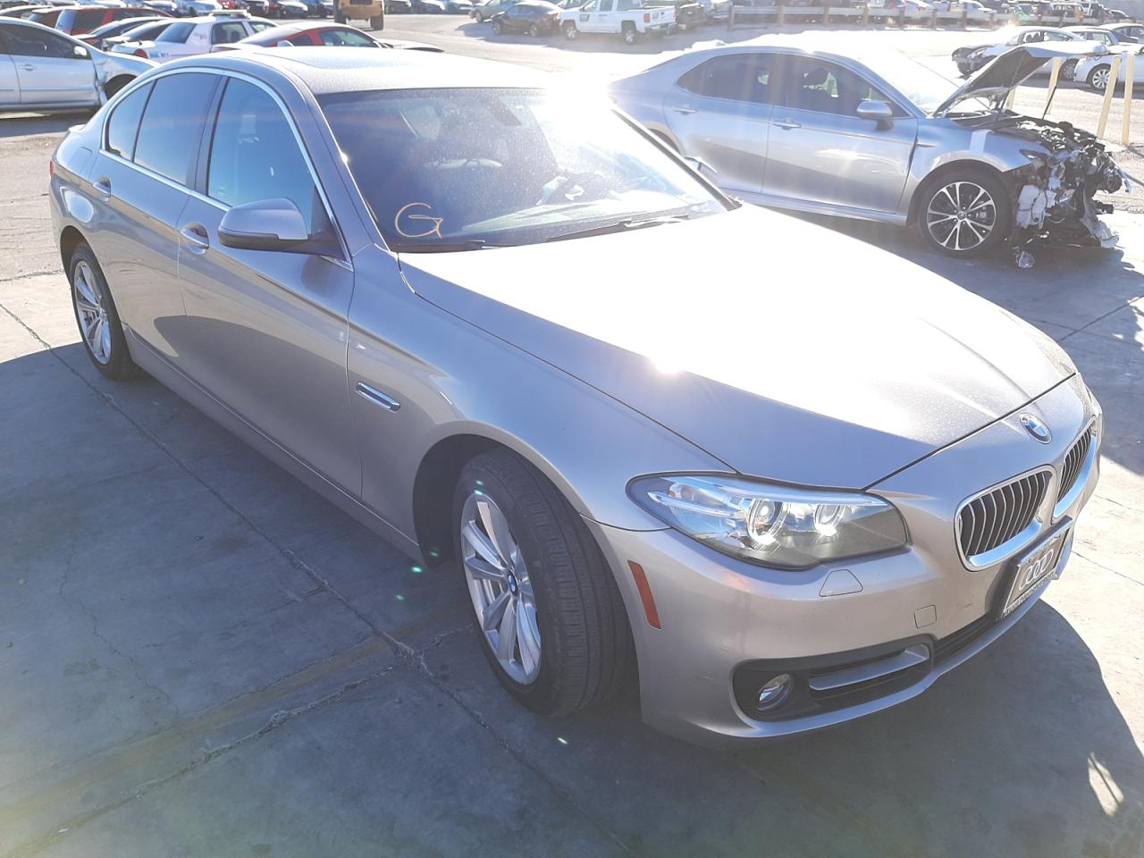 BMW 528 I 2016 with VIN WBA5A5C58GG353575 - Photo from auction
