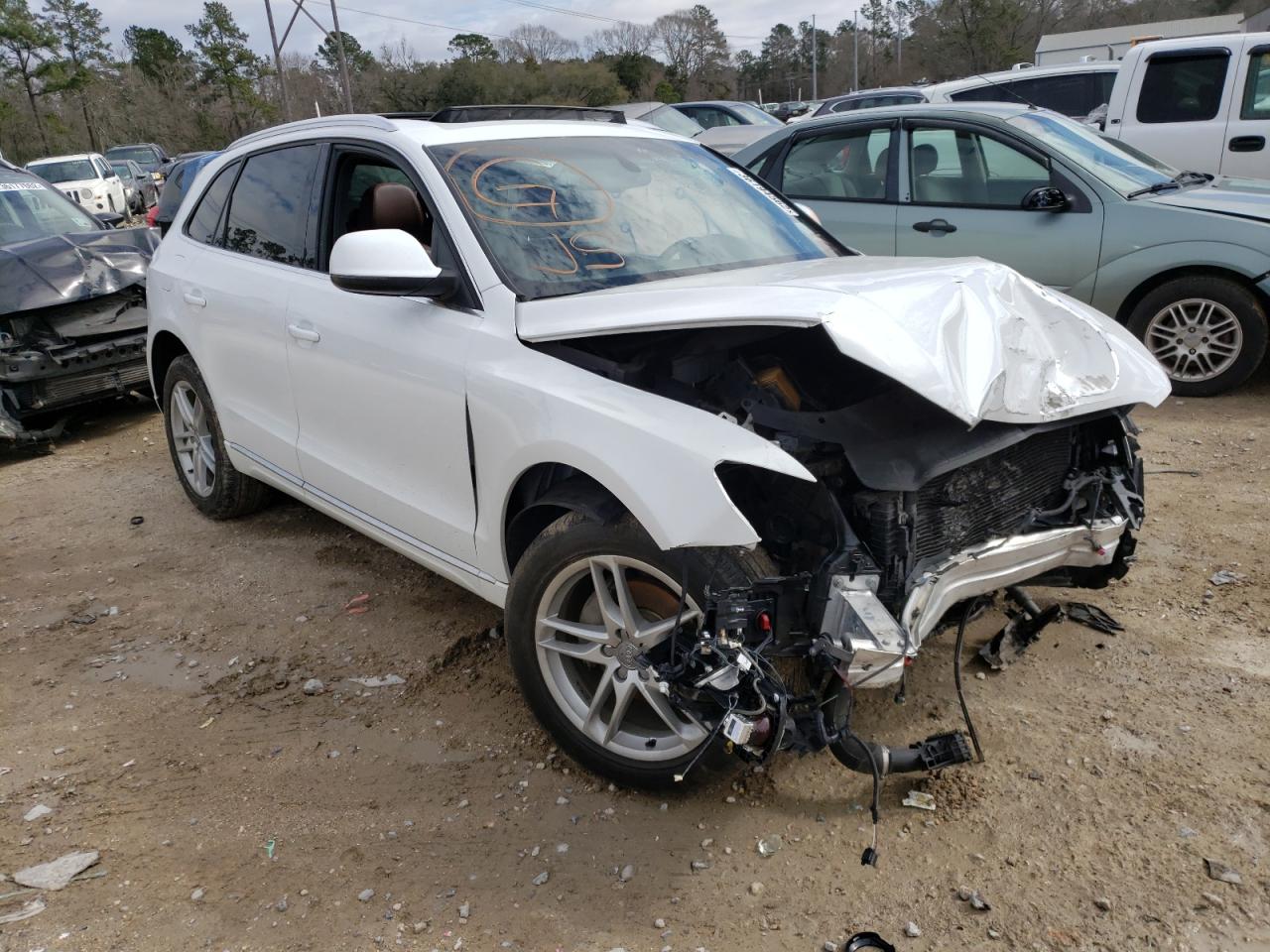 AUDI Q5 2013 with VIN WA1LFAFP8DA078316 - Photo from auction