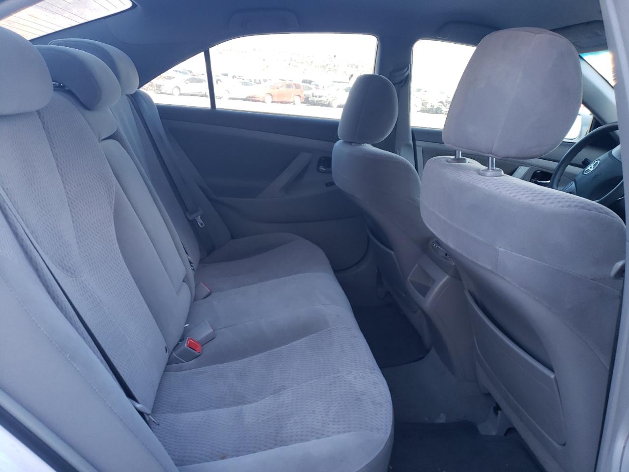 Photo 6 from auction – 2010 TOYOTA CAMRY BASE with VIN 4T4BF3EK6AR064445