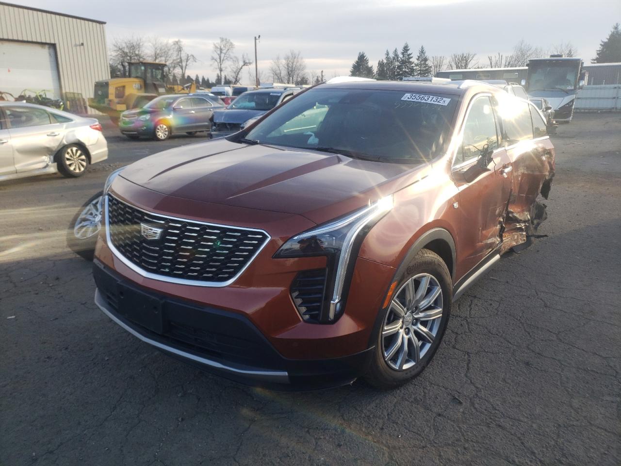 Photo 2 from auction – 2020 CADILLAC XT4 PREMIU with VIN 1GYFZDR44LF019529