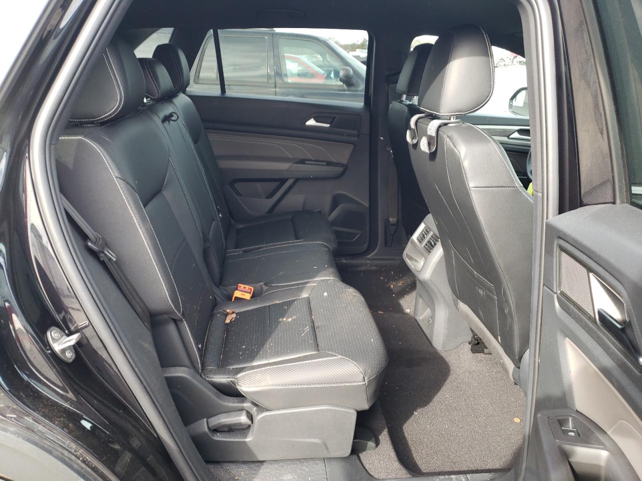 Photo 6 from auction – 2022 VOLKSWAGEN ATLAS CROS with VIN 1V2DC2CA6NC207540