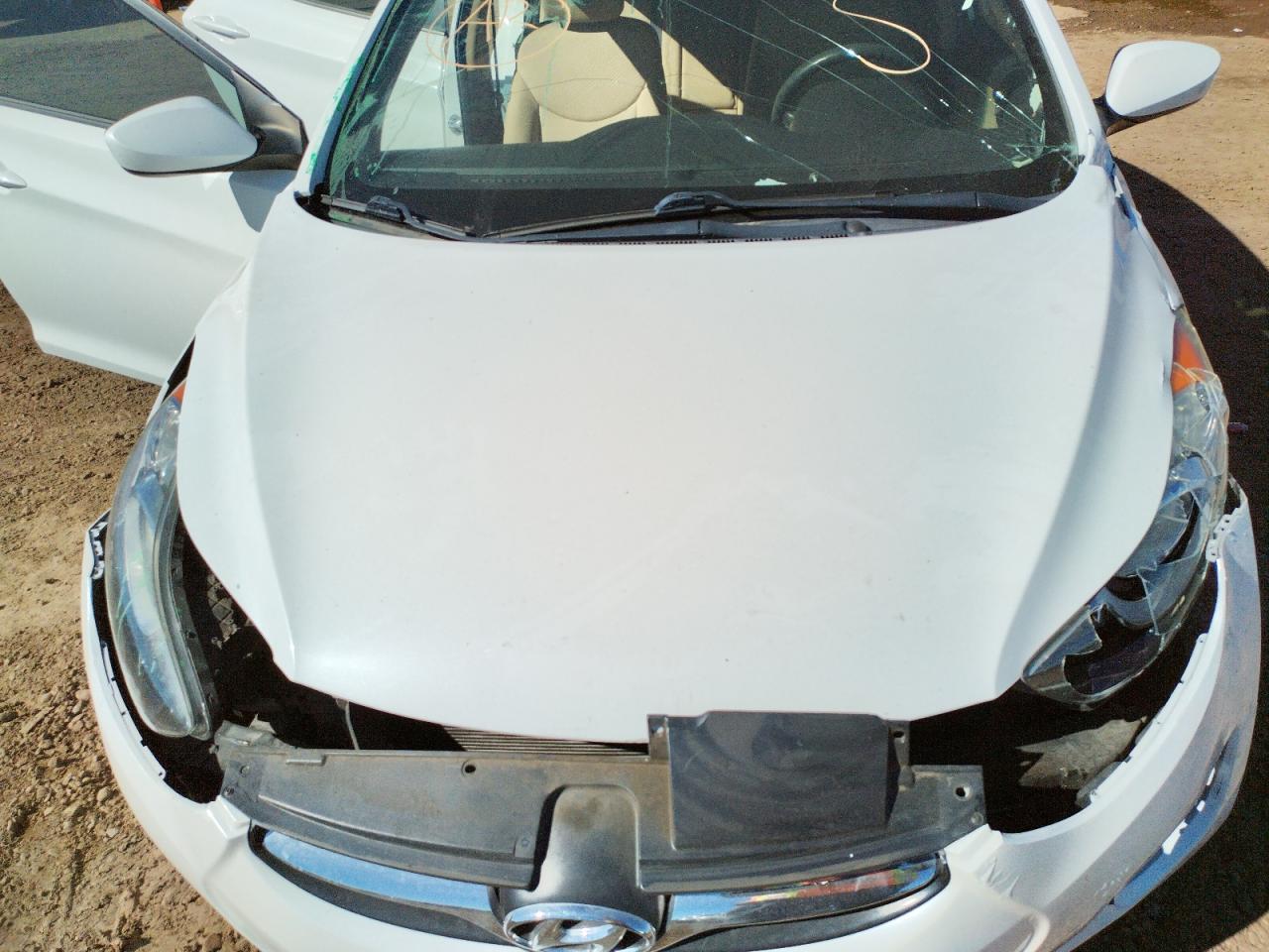 Photo 7 from auction – 2012 HYUNDAI ELANTRA GL with VIN 5NPDH4AE8CH114136