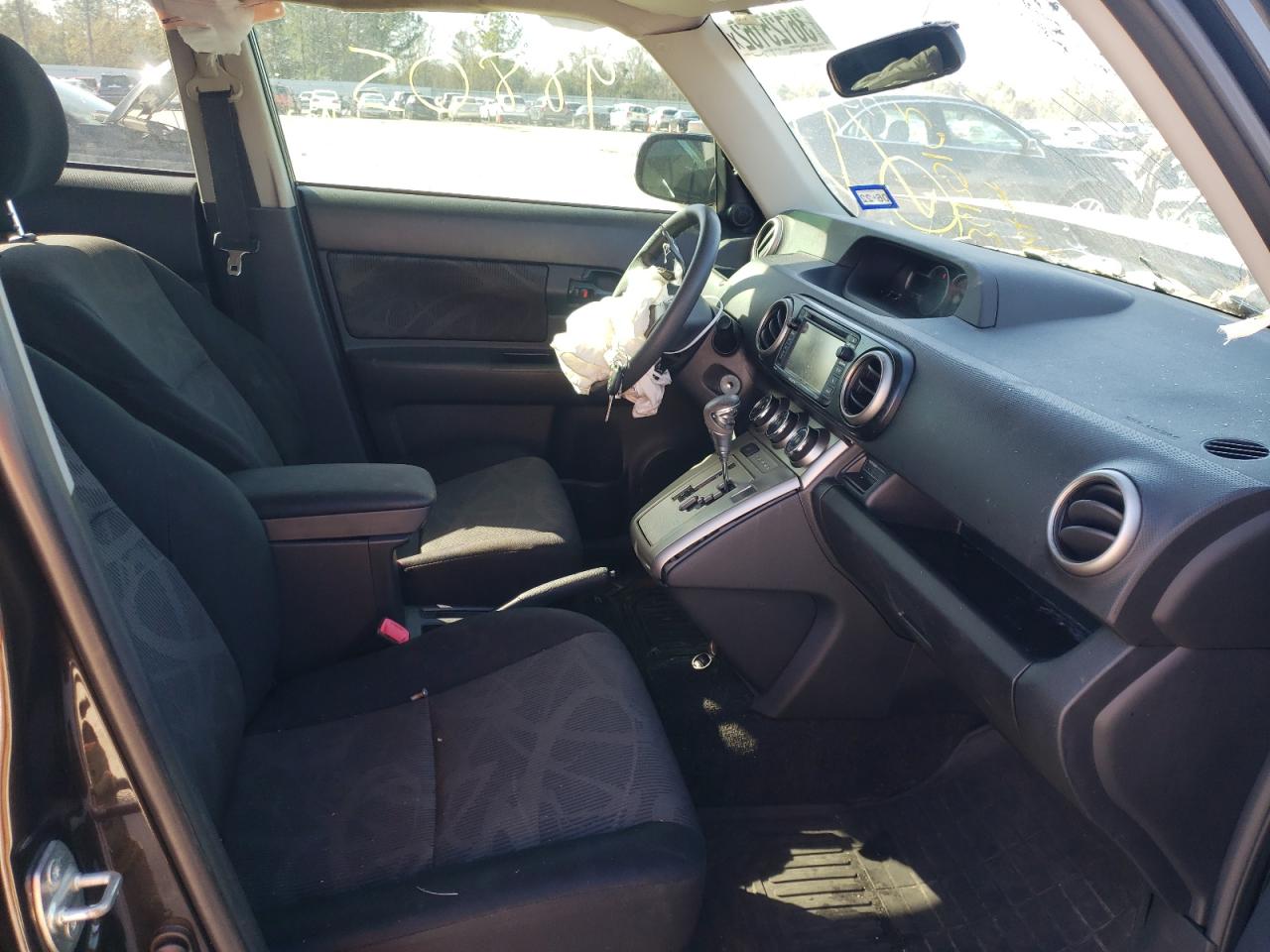 Photo 5 from auction – 2015 TOYOTA SCION XB with VIN JTLZE4FE0FJ080930