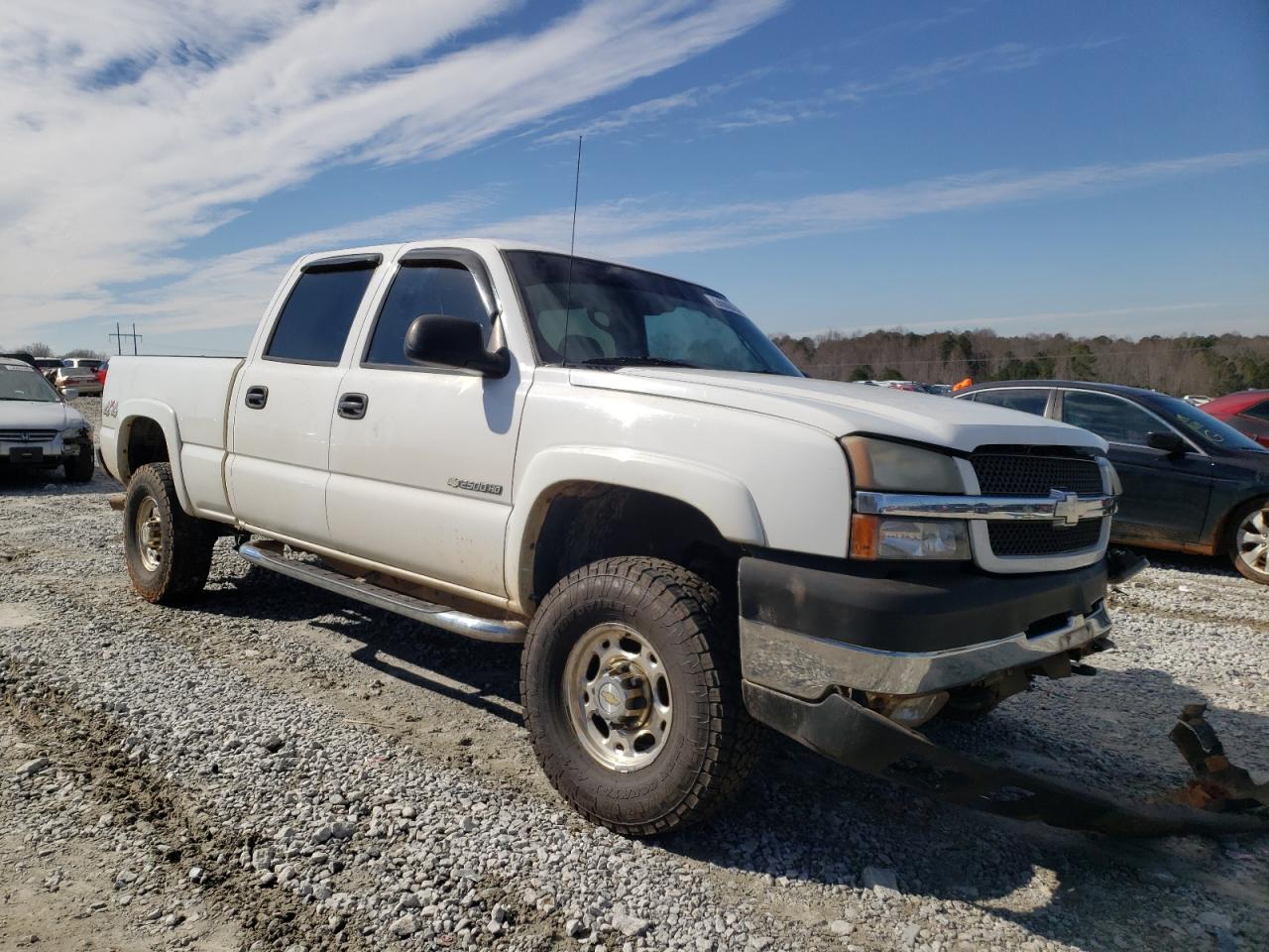 CHEVROLET SILVERADO 2003 with VIN 1GCHK23U93F257019 - Photo from auction
