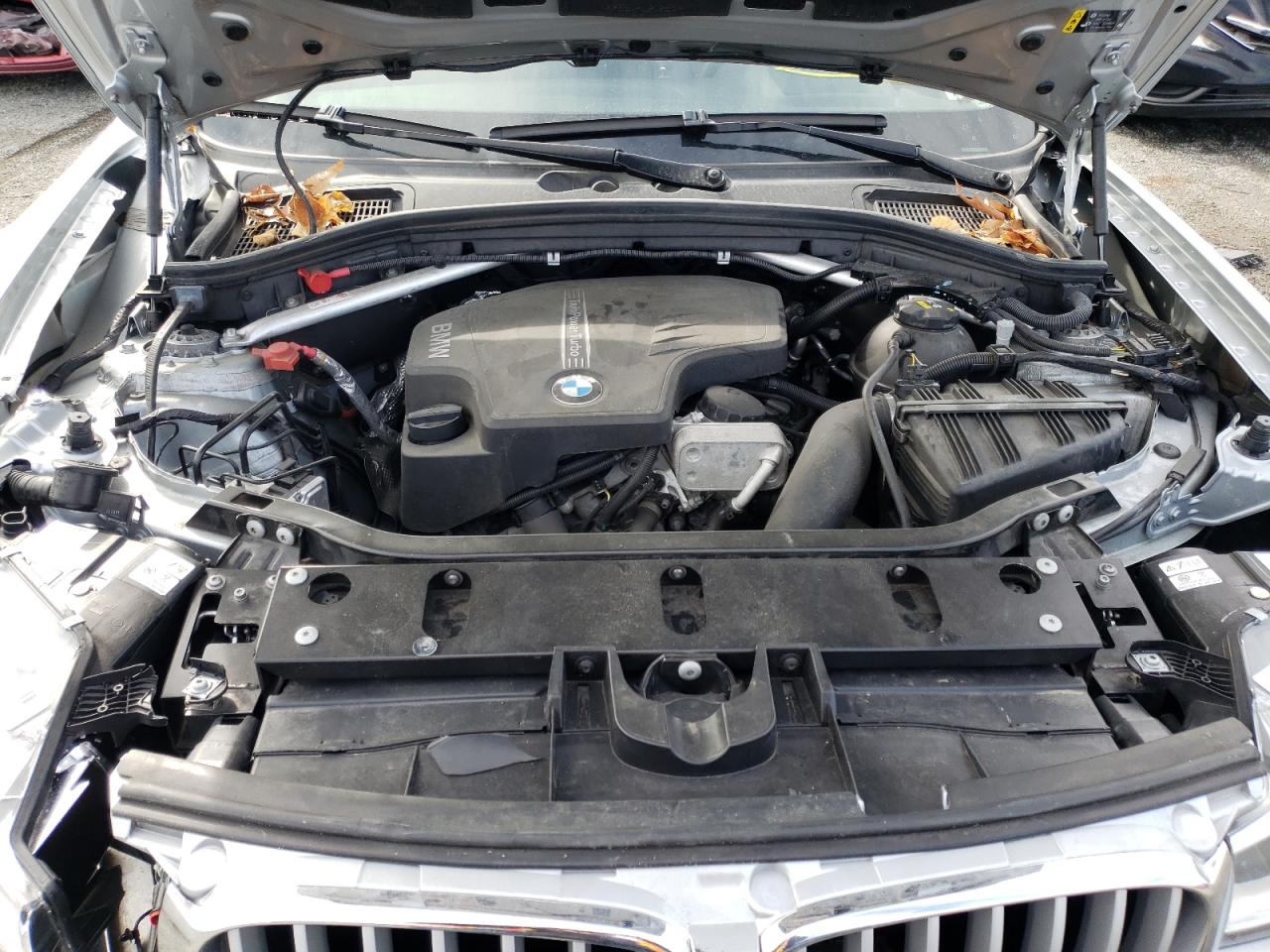 Photo 7 from auction – 2017 BMW X3 XDRIVE2 with VIN 5UXWX9C38H0W70633