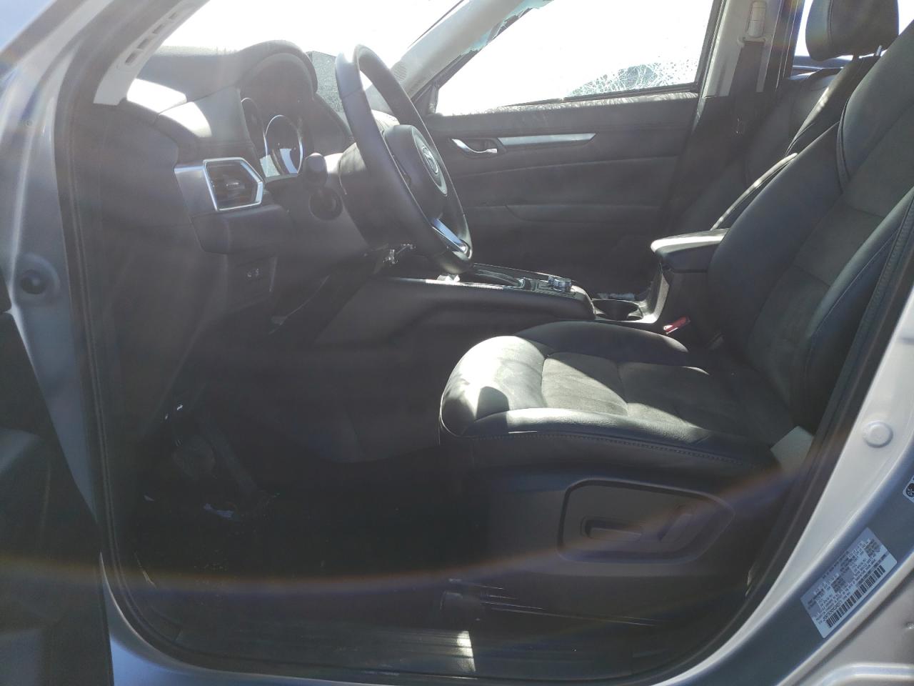 Photo 5 from auction – 2021 MAZDA CX-5 TOURI with VIN JM3KFBCM0M0346371