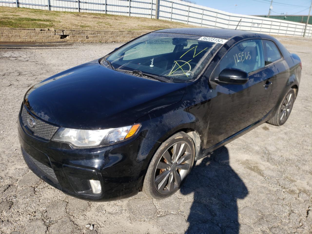 Photo 2 from auction – 2013 KIA FORTE SX with VIN KNAFW6A31D5662132