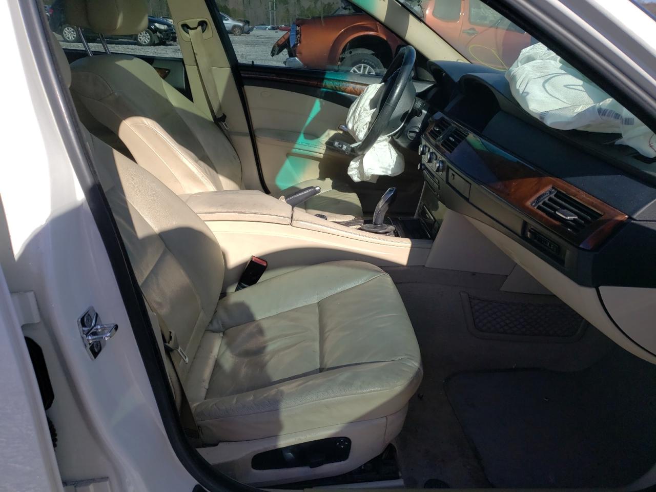Photo 5 from auction – 2009 BMW 535 XI with VIN WBANV93559C134319
