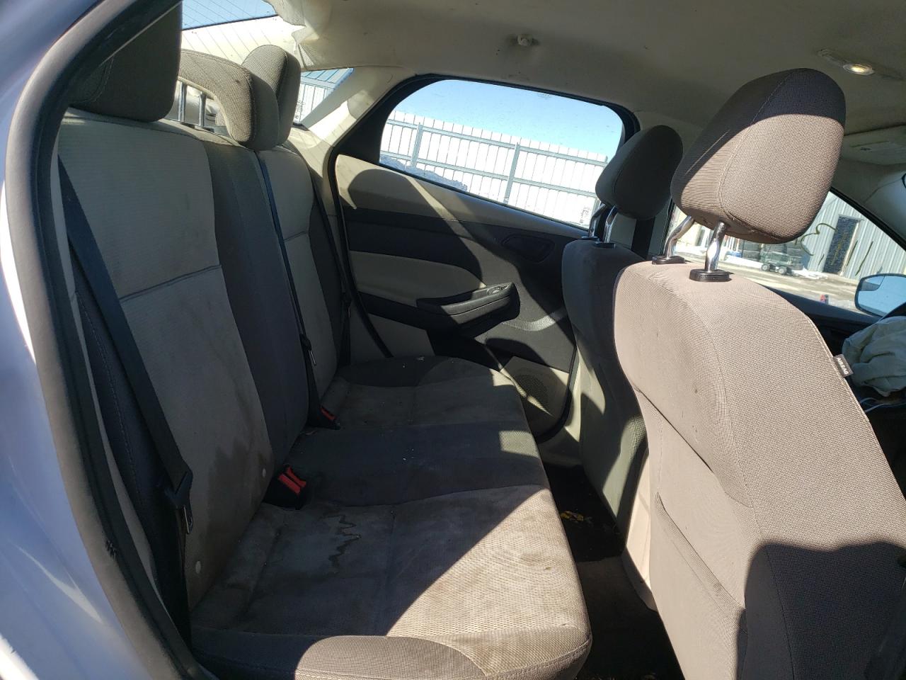 Photo 6 from auction – 2012 FORD FOCUS SE with VIN 1FAHP3F20CL278852