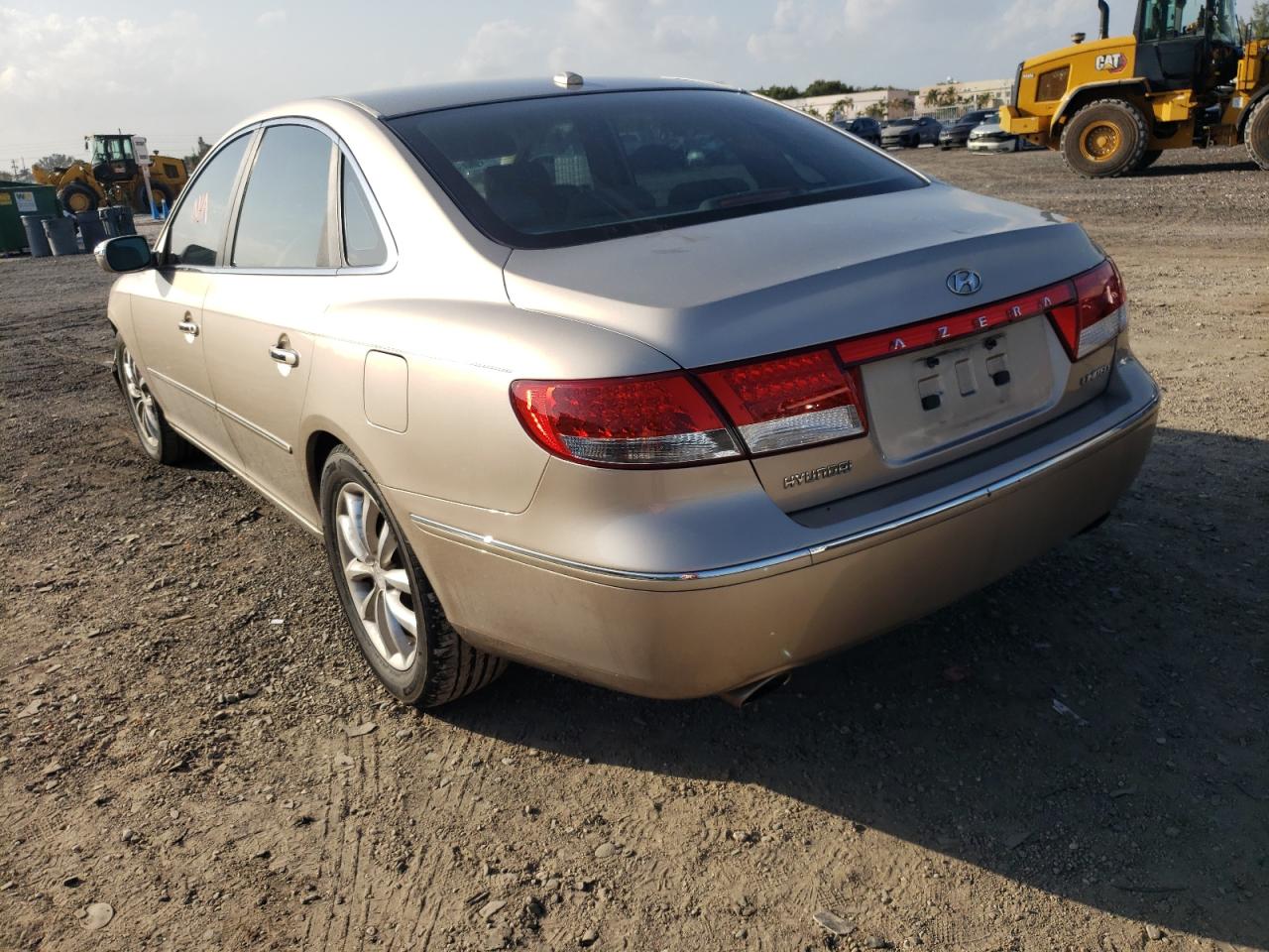 Photo 3 from auction – 2008 HYUNDAI AZERA SE with VIN KMHFC46F28A291395