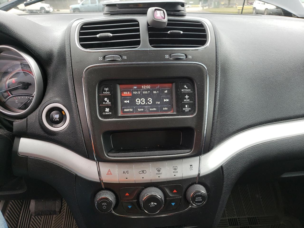 Photo 9 from auction – 2014 DODGE JOURNEY SE with VIN 3C4PDCAB8ET163705