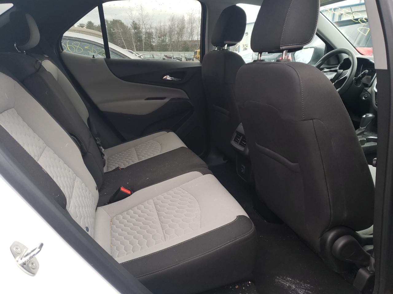 Photo 6 from auction – 2020 CHEVROLET EQUINOX LS with VIN 3GNAXSEV3LS574662