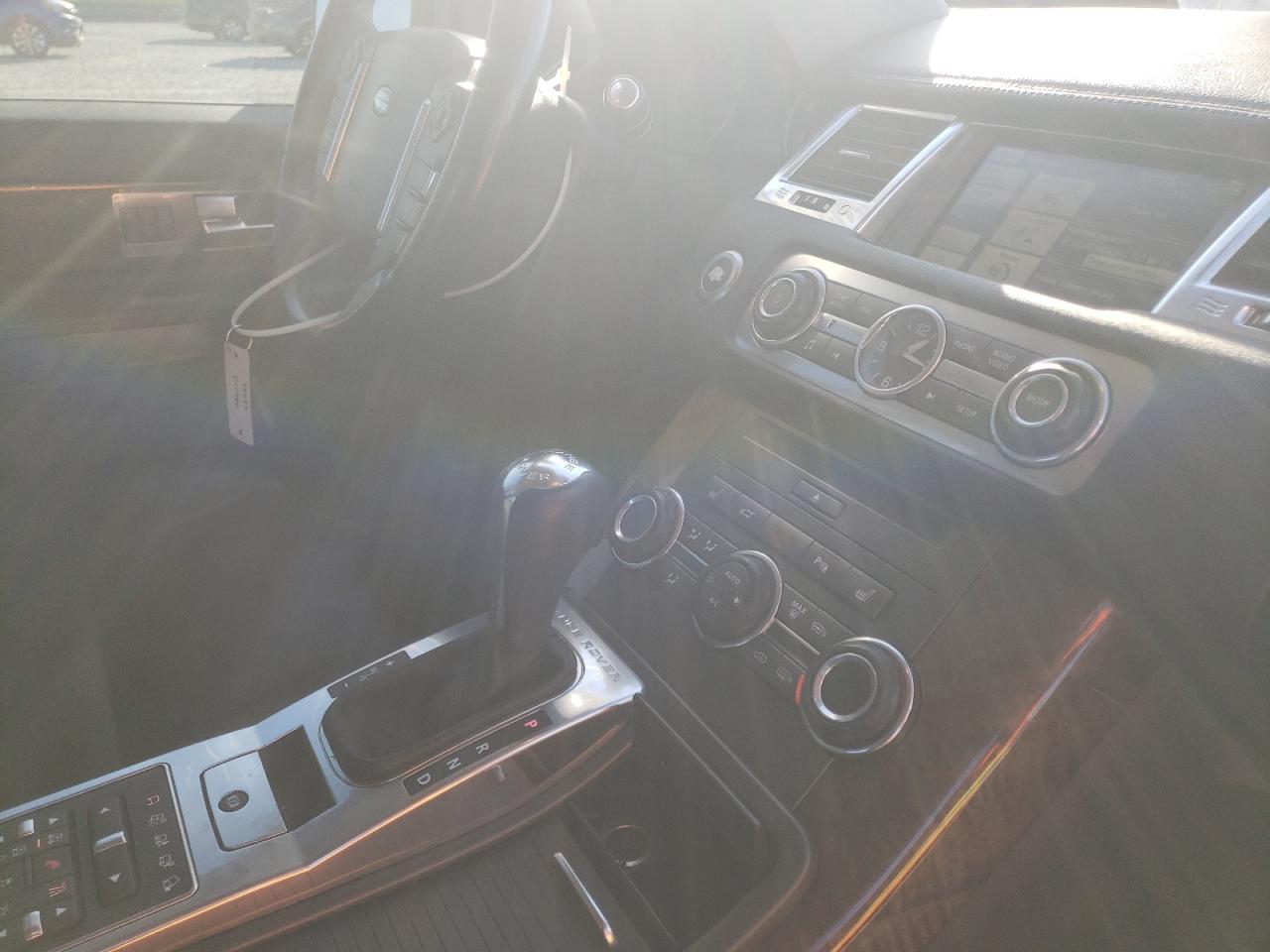 Photo 9 from auction – 2012 LAND ROVER RANGE ROVE with VIN SALSF2D41CA745301
