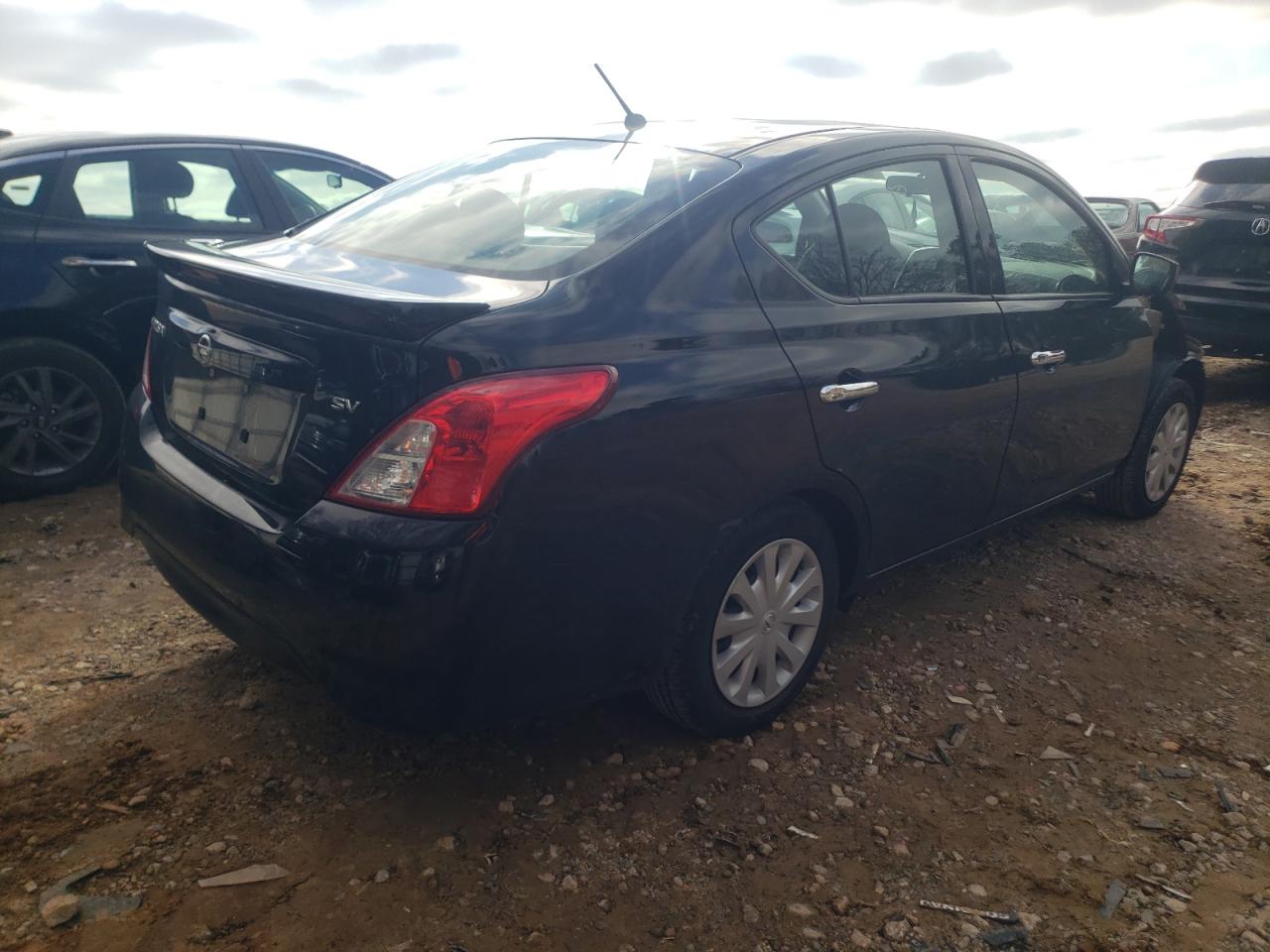 Photo 4 from auction – 2019 NISSAN VERSA S with VIN 3N1CN7AP2KL820401