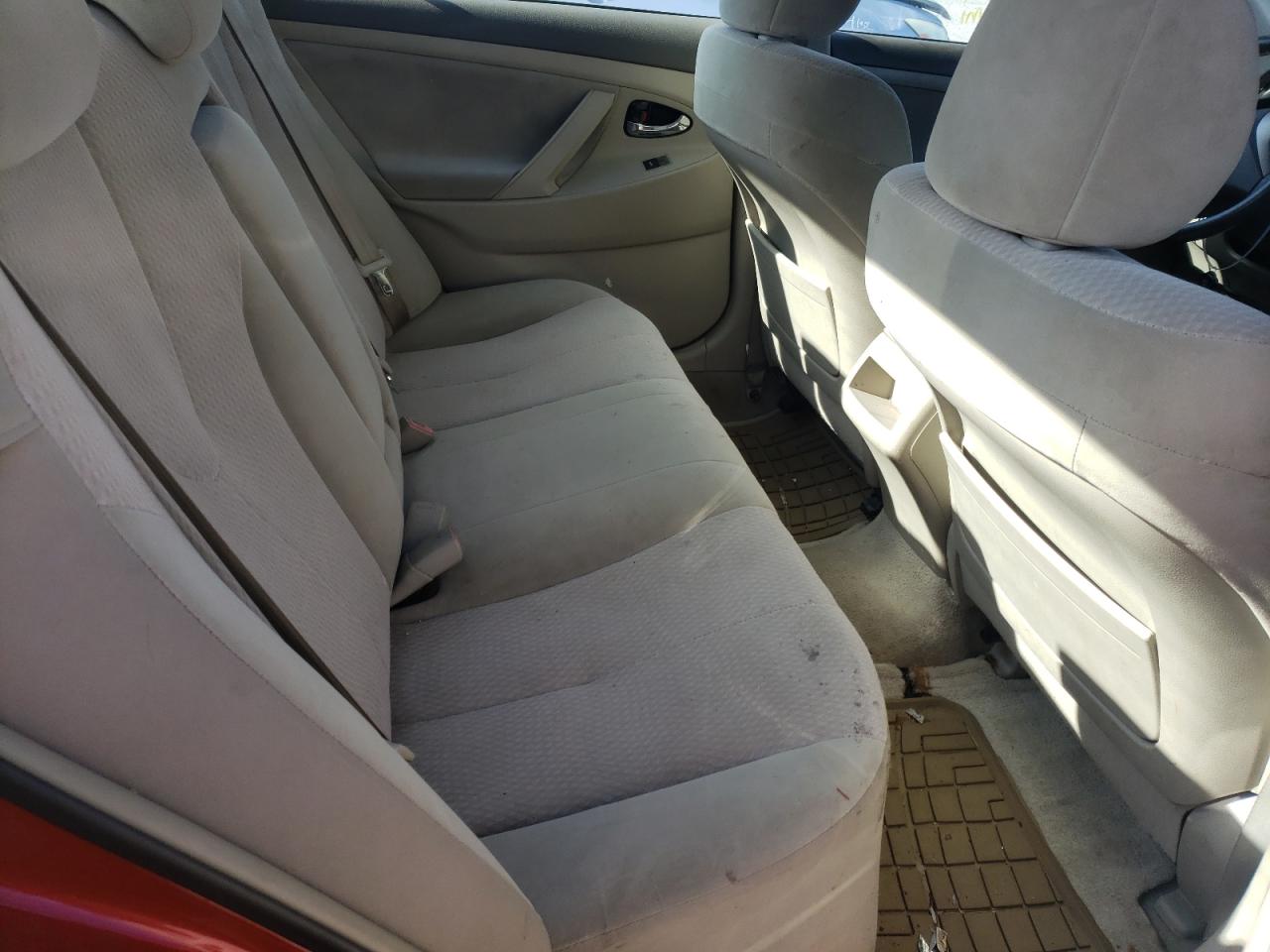 Photo 6 from auction – 2010 TOYOTA CAMRY BASE with VIN 4T1BF3EK2AU512321
