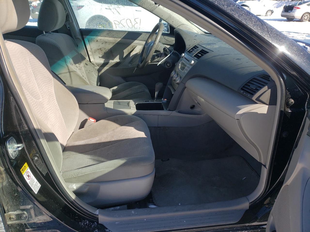 Photo 5 from auction – 2011 TOYOTA CAMRY BASE with VIN 4T4BF3EK0BR159844