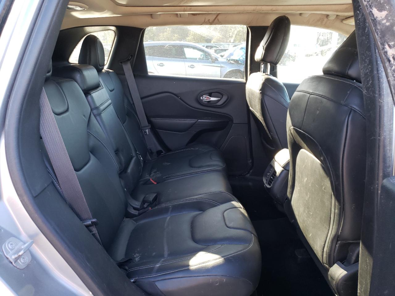 Photo 6 from auction – 2014 JEEP CHEROKEE L with VIN 1C4PJMDS8EW300629