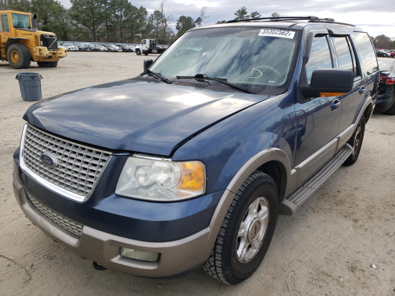 Photo 2 from auction – 2003 FORD EXPEDITION with VIN 1FMFU18L93LC12123