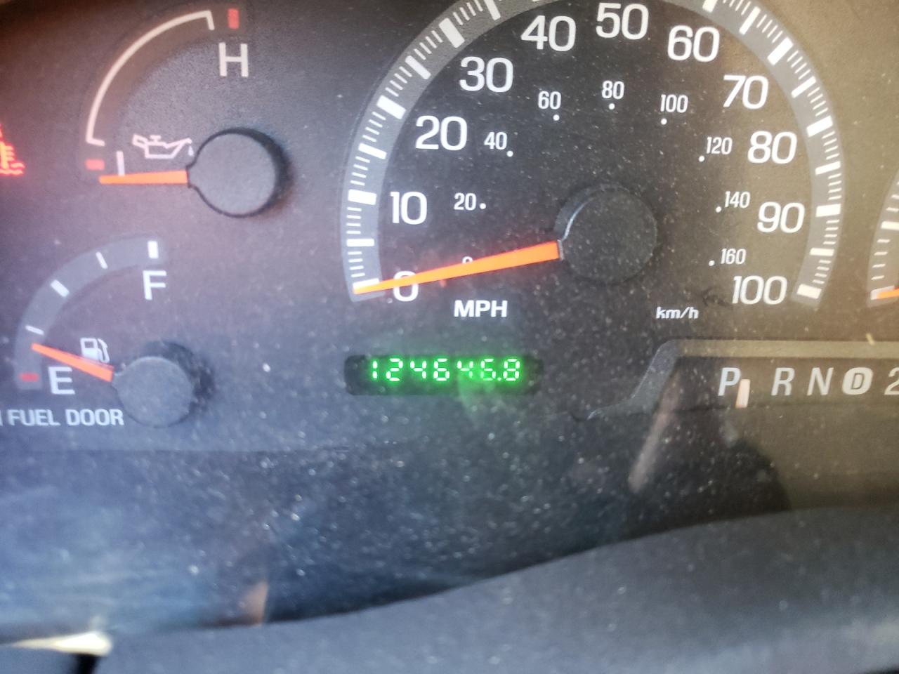 Photo 8 from auction – 2000 FORD F150 with VIN 1FTZX0726YKA44949