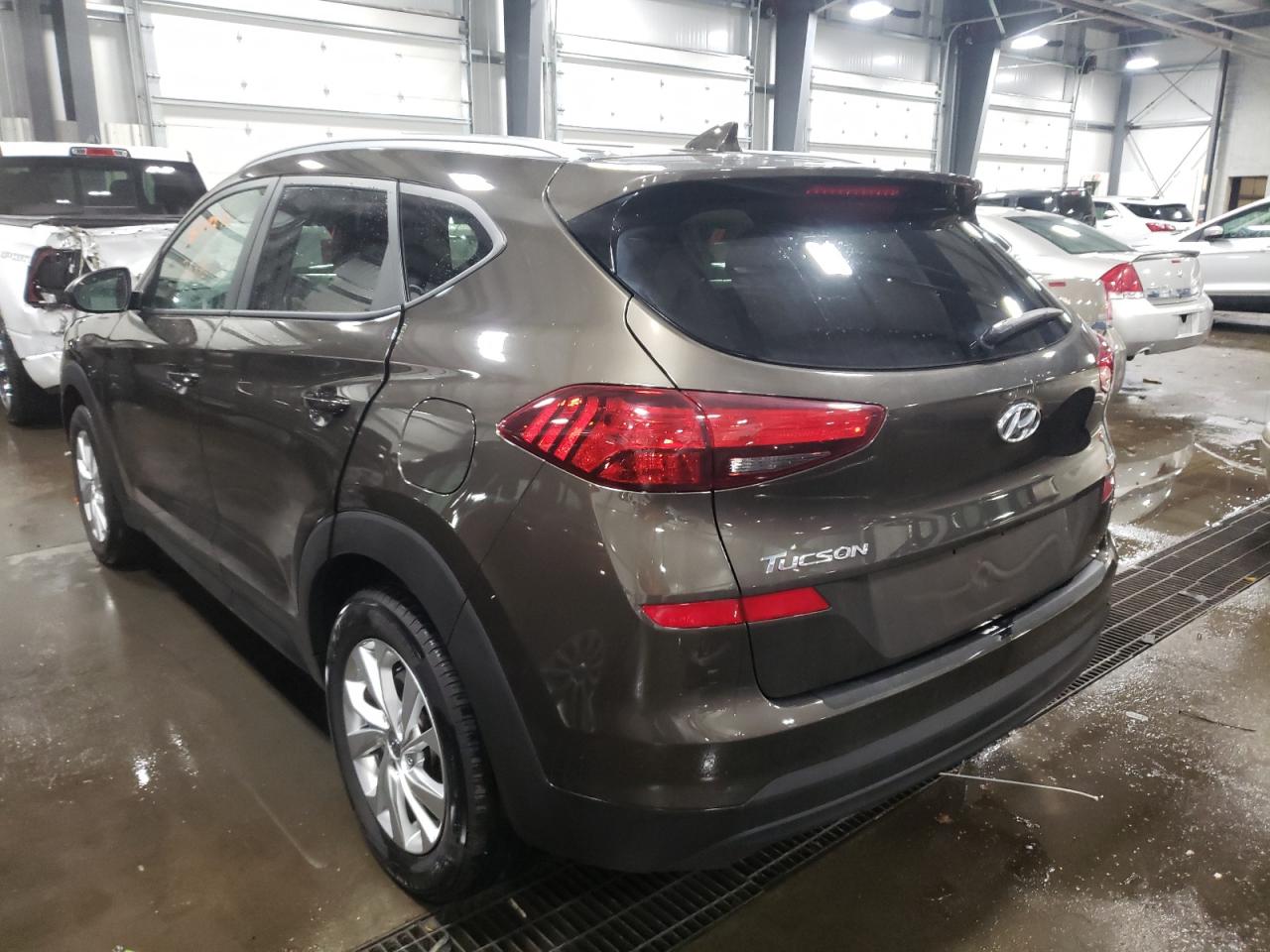 Photo 3 from auction – 2019 HYUNDAI TUCSON LIM with VIN KM8J3CA40KU987995