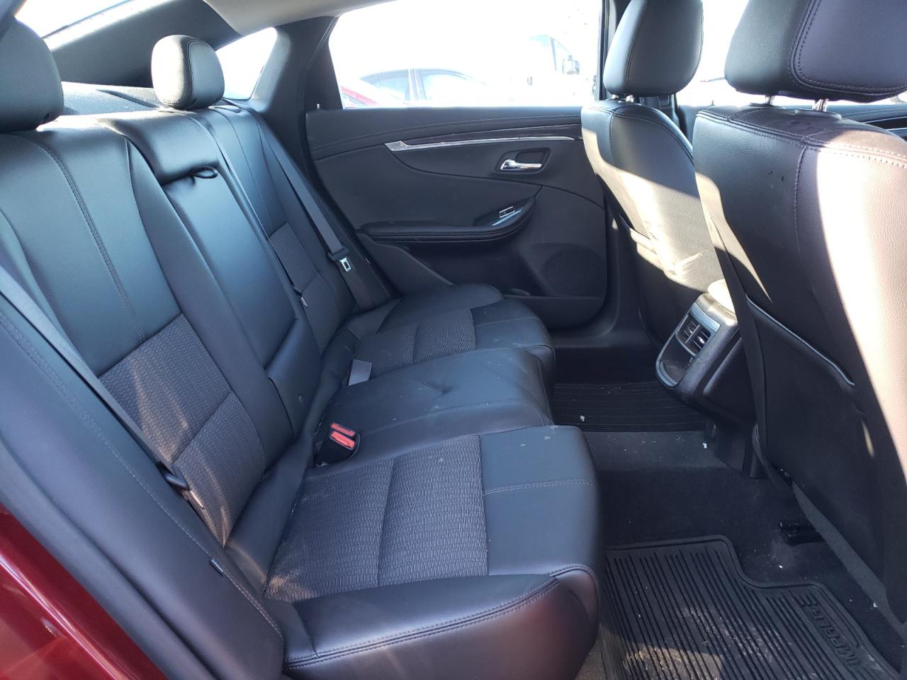 Photo 6 from auction – 2016 CHEVROLET IMPALA LT with VIN 2G1105SA6G9153479