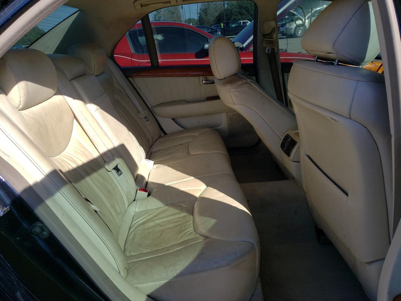 Photo 6 from auction – 2002 LEXUS LS 430 with VIN JTHBN30F820089592