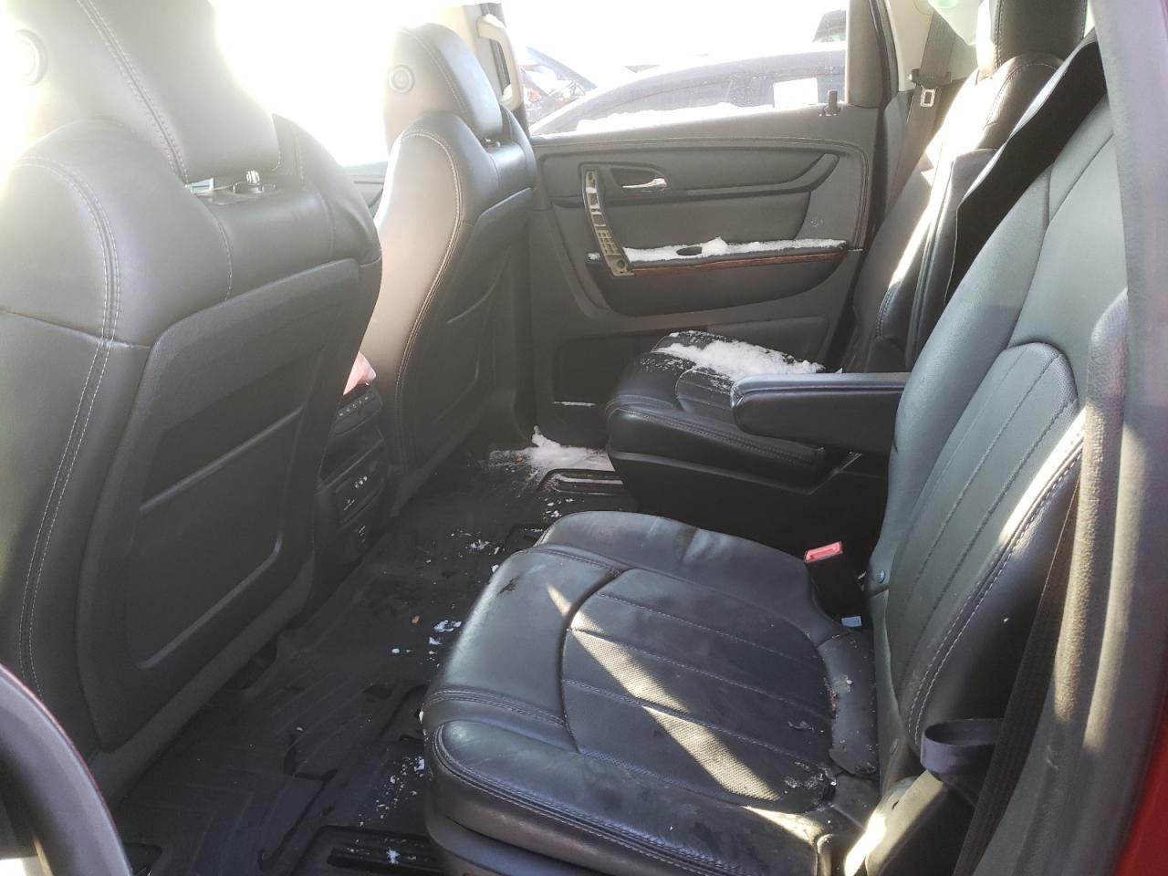 Photo 6 from auction – 2014 CHEVROLET TRAVERSE L with VIN 1GNKVJKD6EJ328788