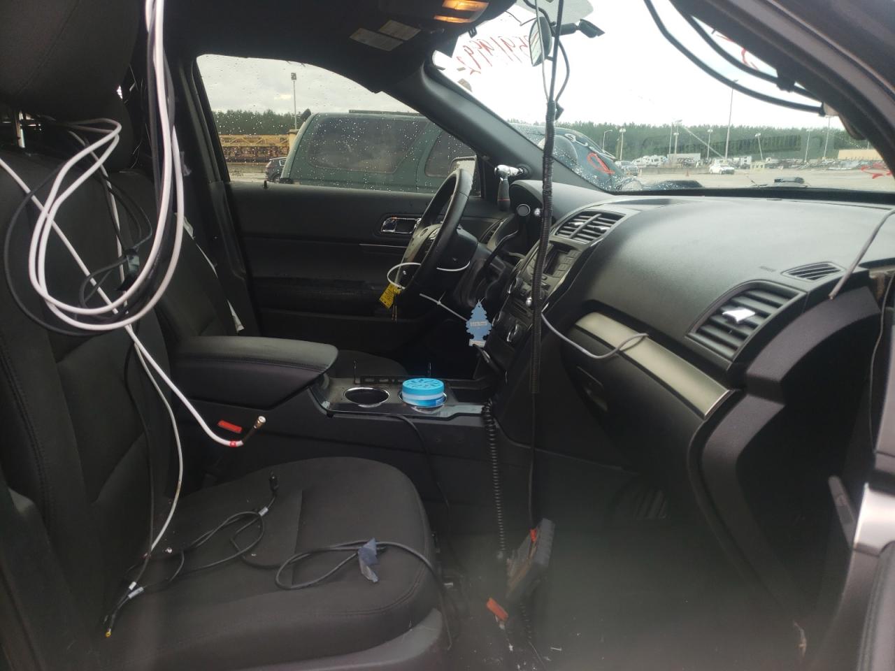 Photo 5 from auction – 2017 FORD EXPLORER P with VIN 1FM5K8AR0HGC56987
