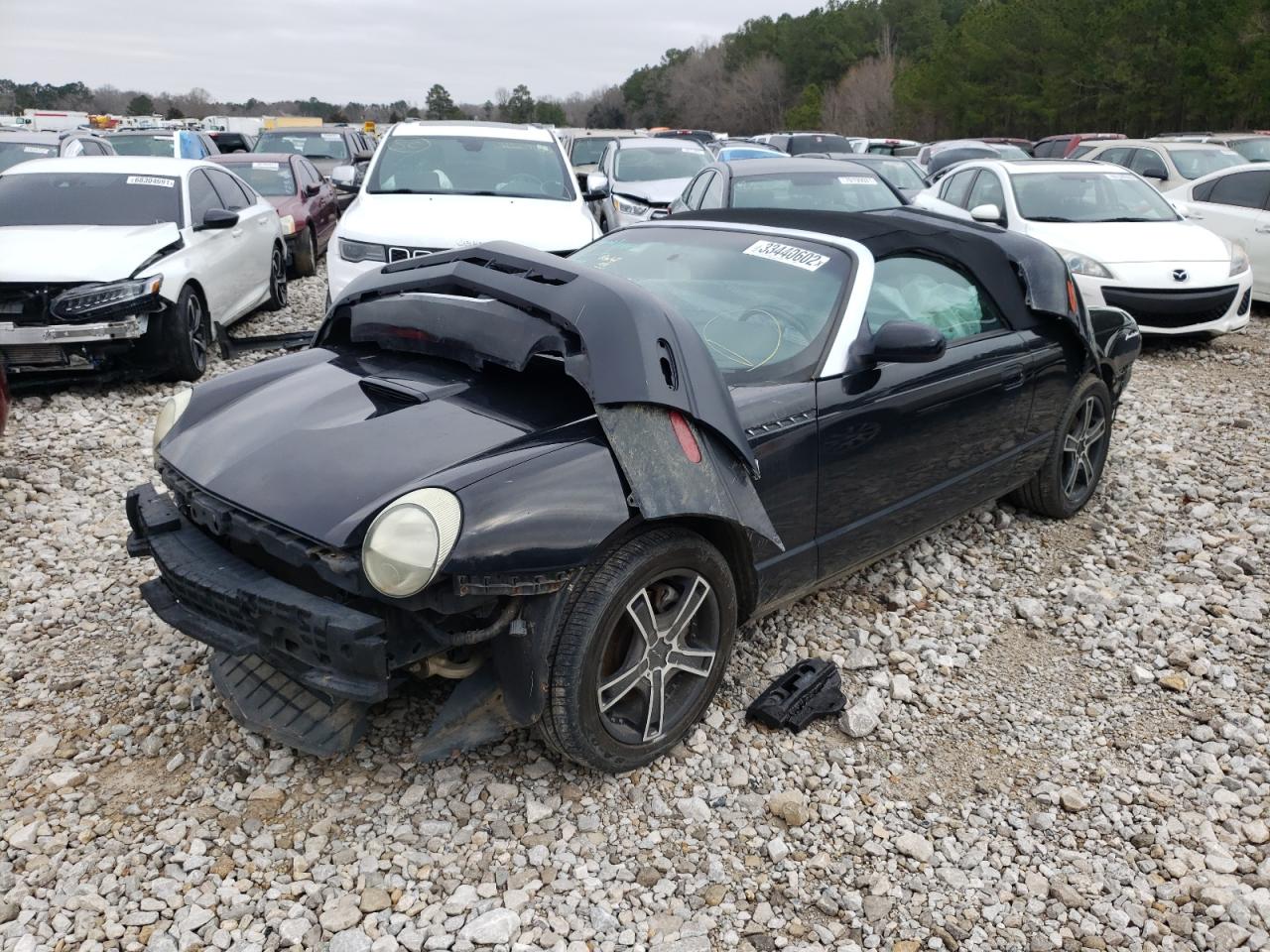 Photo 2 from auction – 2002 FORD THUNDERBIR with VIN 1FAHP60A72Y101945