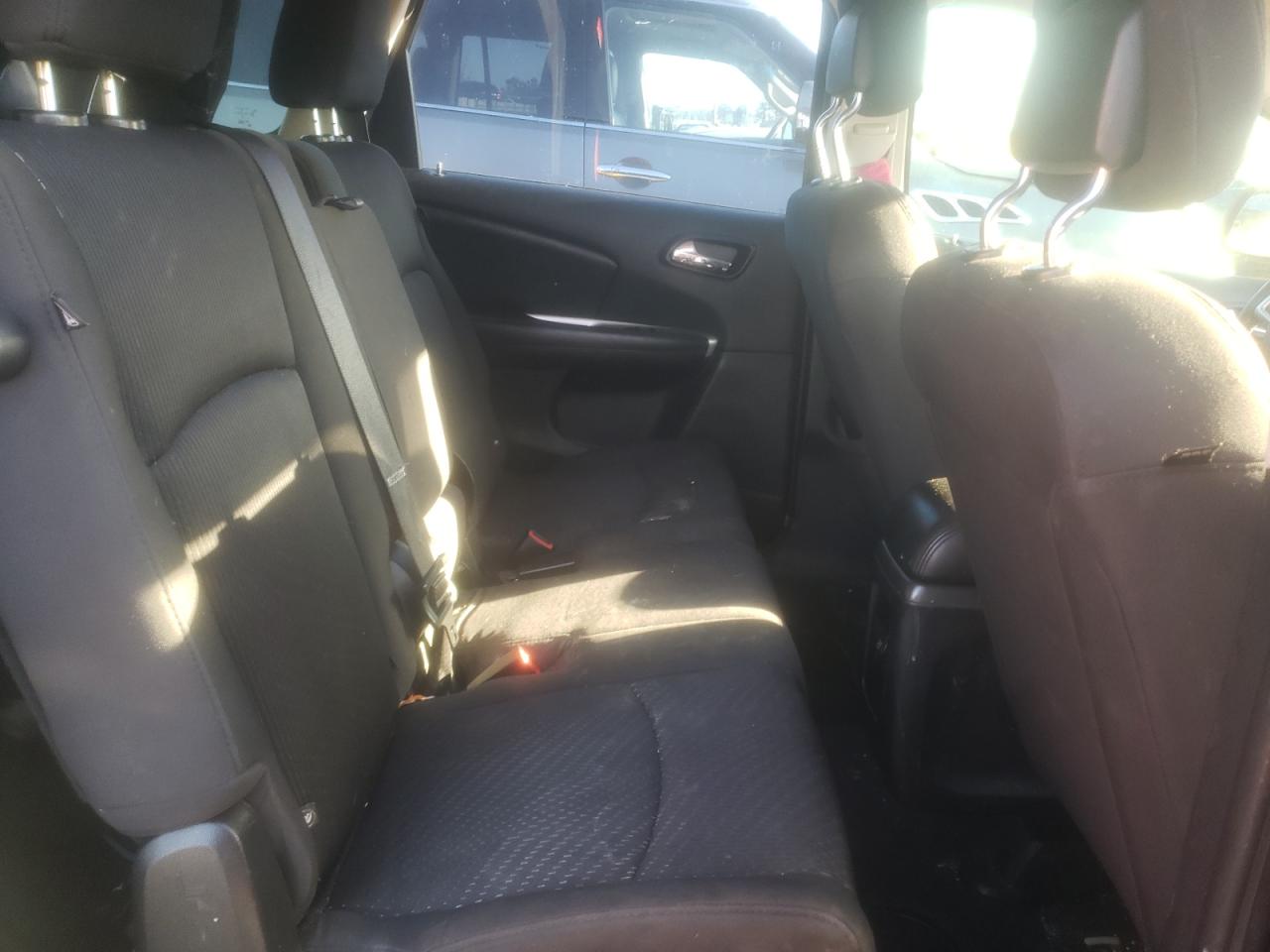 Photo 6 from auction – 2012 DODGE JOURNEY SE with VIN 3C4PDCAB9CT213668