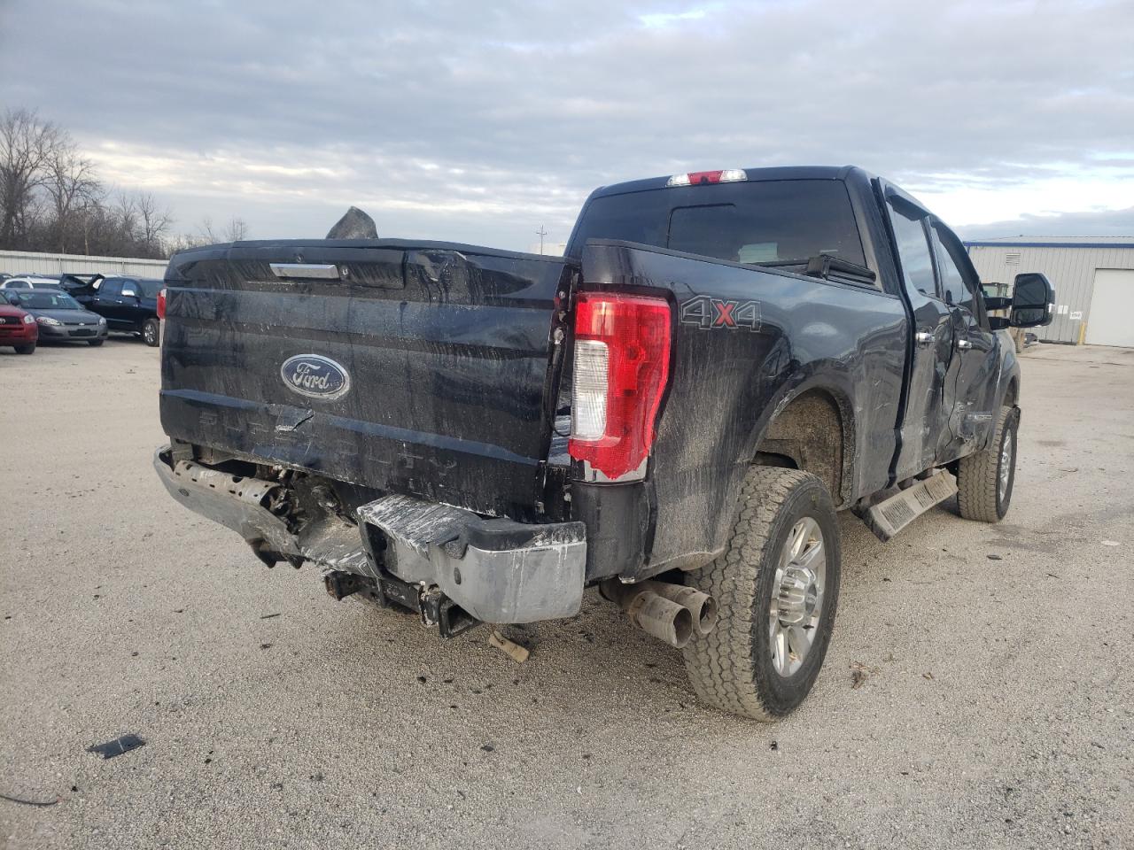 Photo 4 from auction – 2017 FORD F350 SUPER with VIN 1FT8W3BT6HEF15643