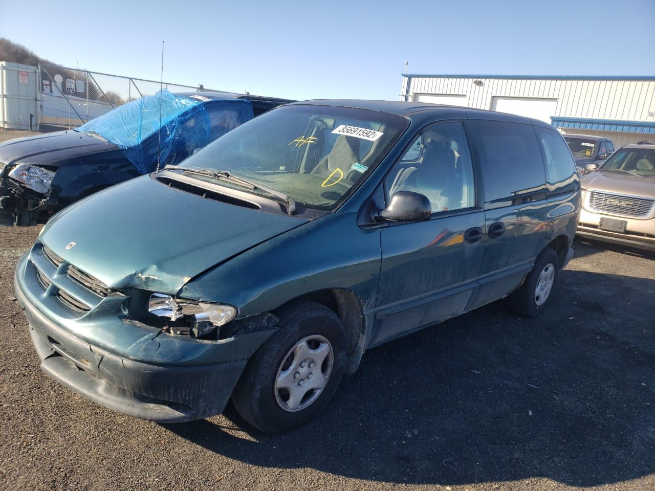 Photo 2 from auction – 2000 DODGE CARAVAN with VIN 2B4GP2535YR863402